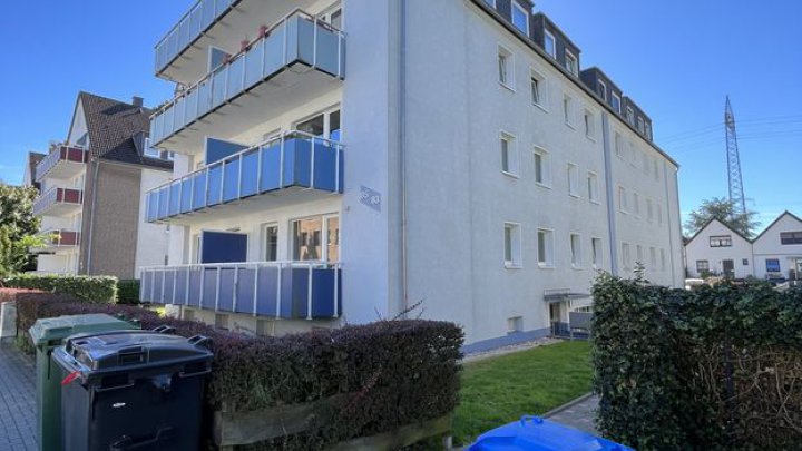 Ratingen-Lintorf! Frisch renov. Apartment mit gr. Wohnküche in ruhiger Lage!